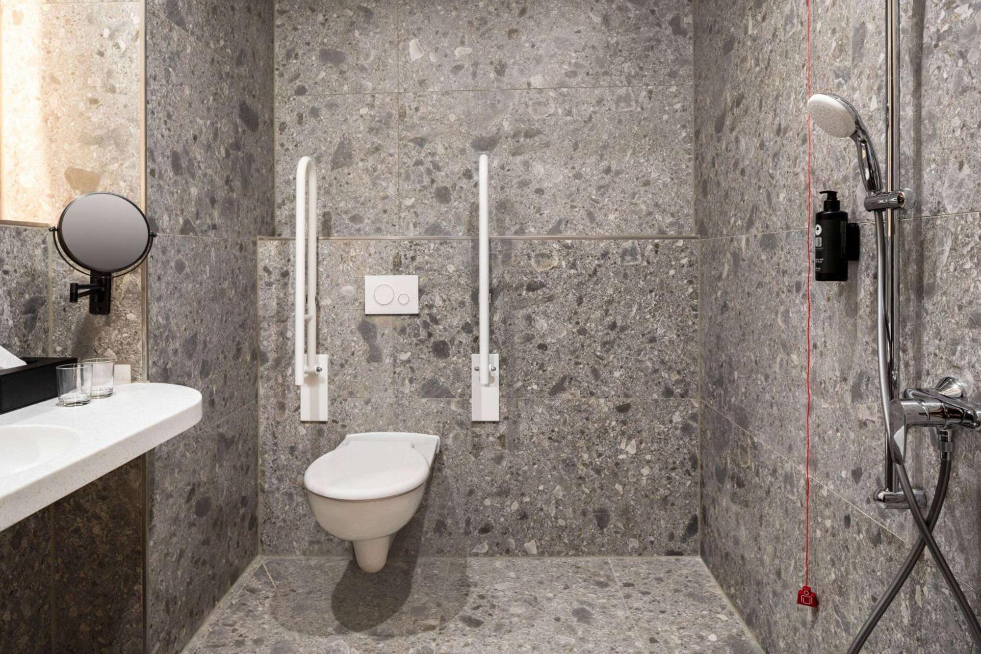 Vienna House Easy By Wyndham Potsdamer Platz Hotel Berlijn